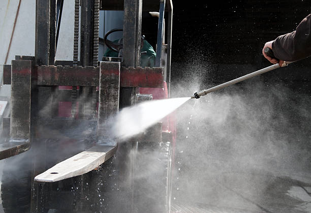 Best Sidewalk and Walkway Pressure Cleaning in Mount Morris, IL